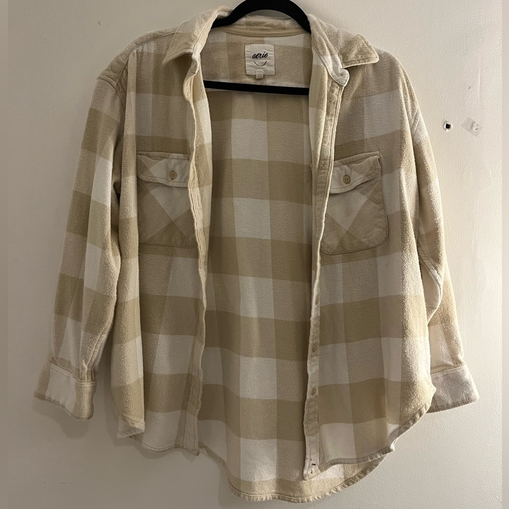 Women’s American Eagle Flannel Button-Up Shirt